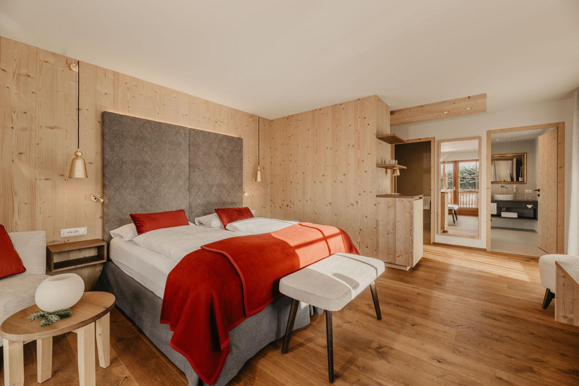 Hotel Castel Oswald Von Wolkenstein Castelrotto Extérieur photo