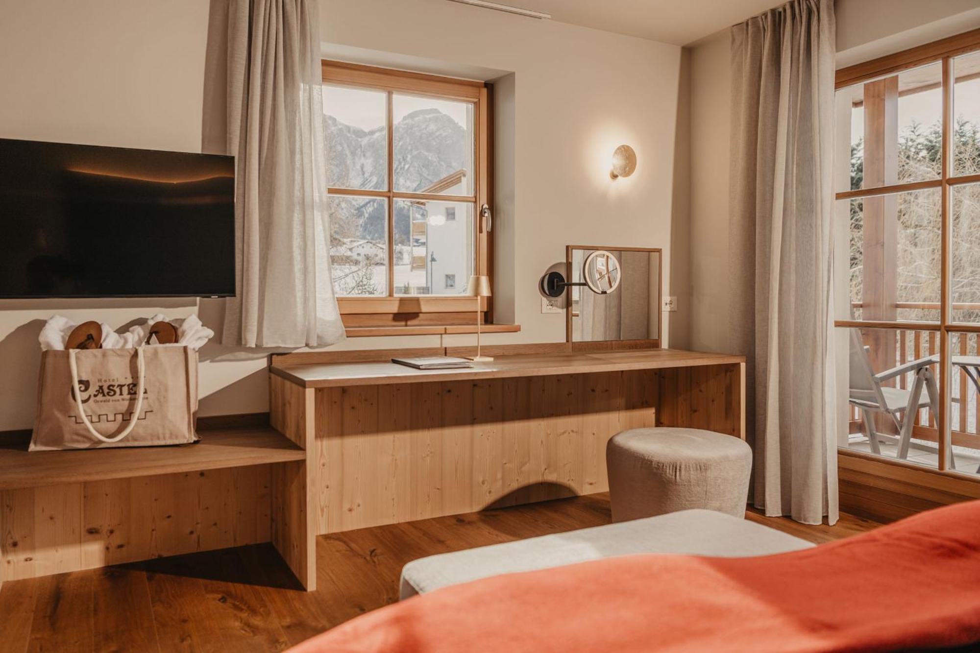 Hotel Castel Oswald Von Wolkenstein Castelrotto Extérieur photo